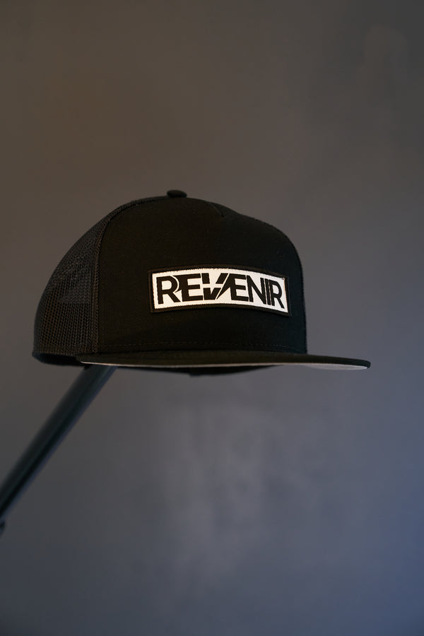 BlockFly Black Trucker