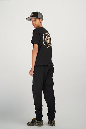 Youth RVNR Badge Logo Tee BLK