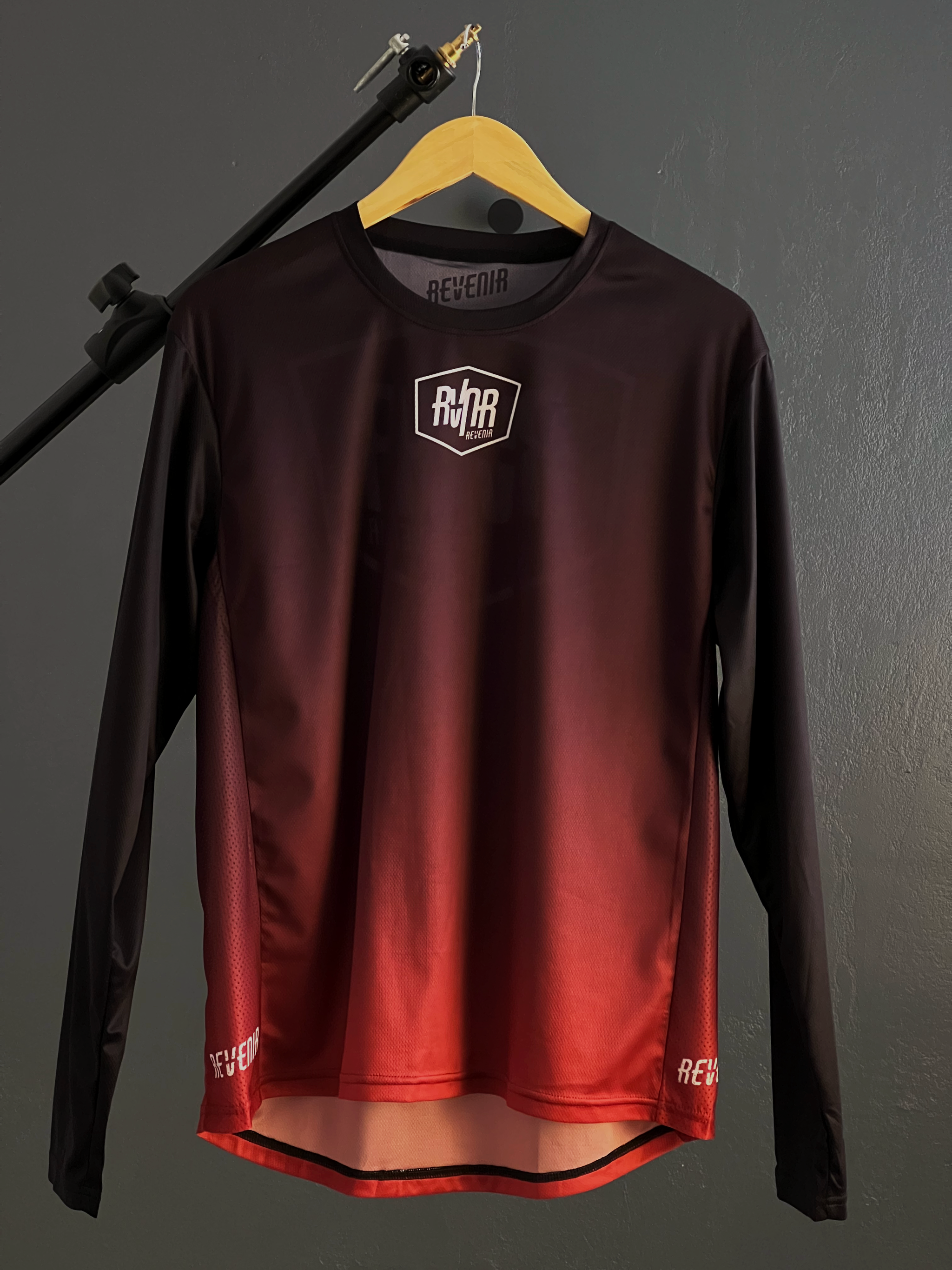RVNR Enduro Jersey Fade Red