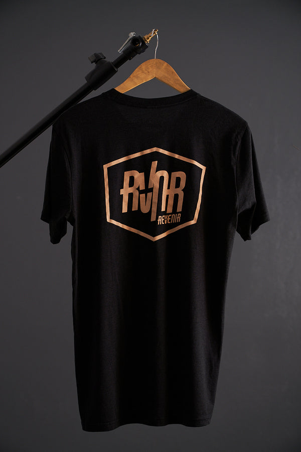 RVNR Badge Logo Tee BLK