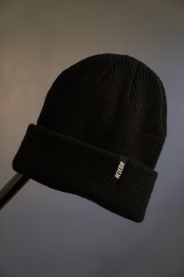 Matterhorn Merino Wool Beanie BLACK