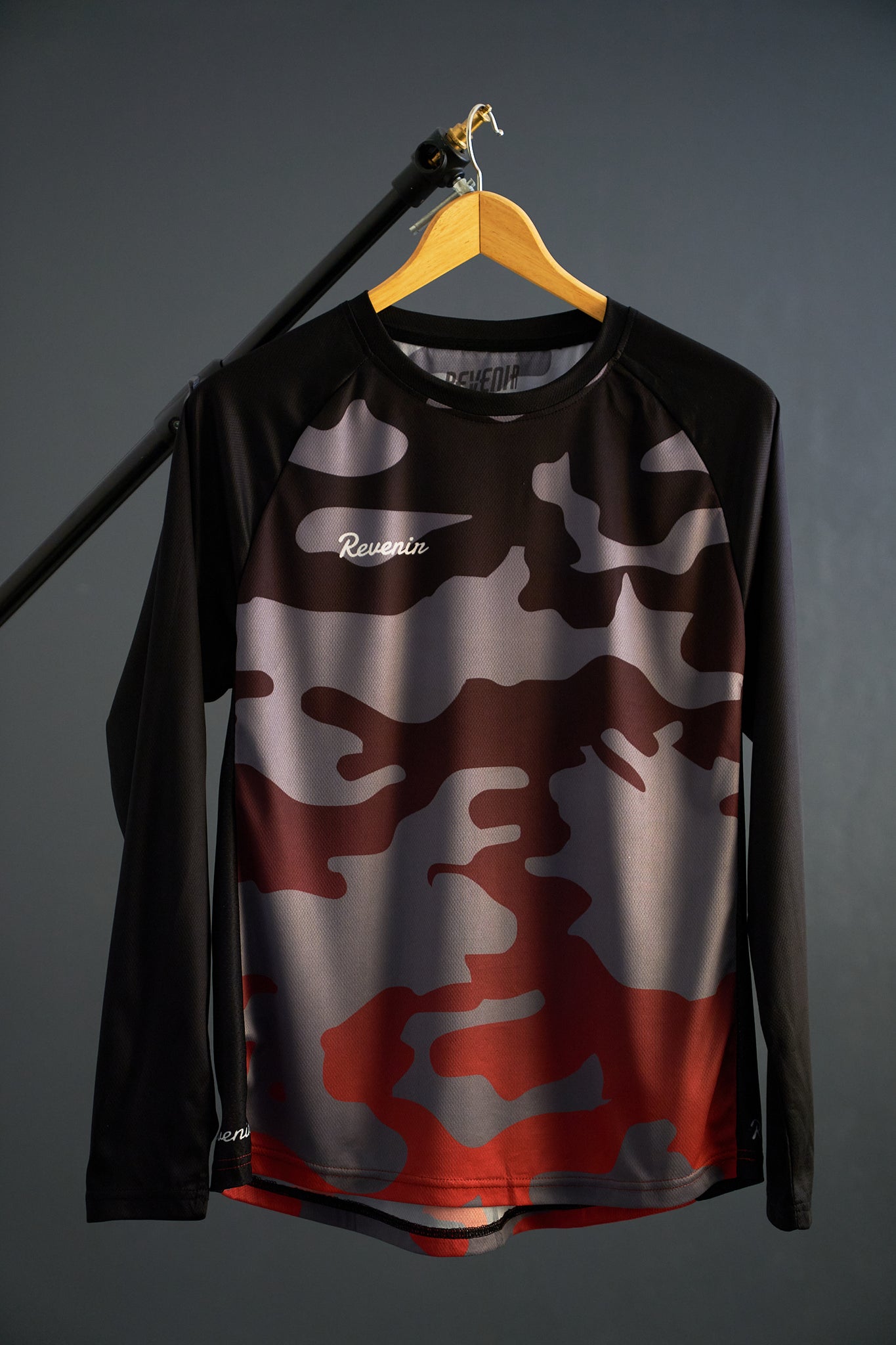 Women's Camo Fade Enduro Jersey G/R